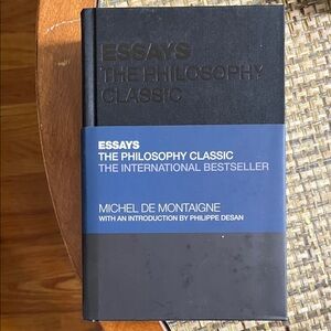 Essays The Philosophy Classic - Black Hardcover